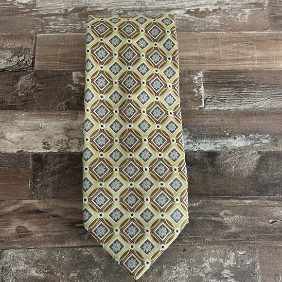 Robert Talbot - Best of Class Tie - Picture 3 of 6